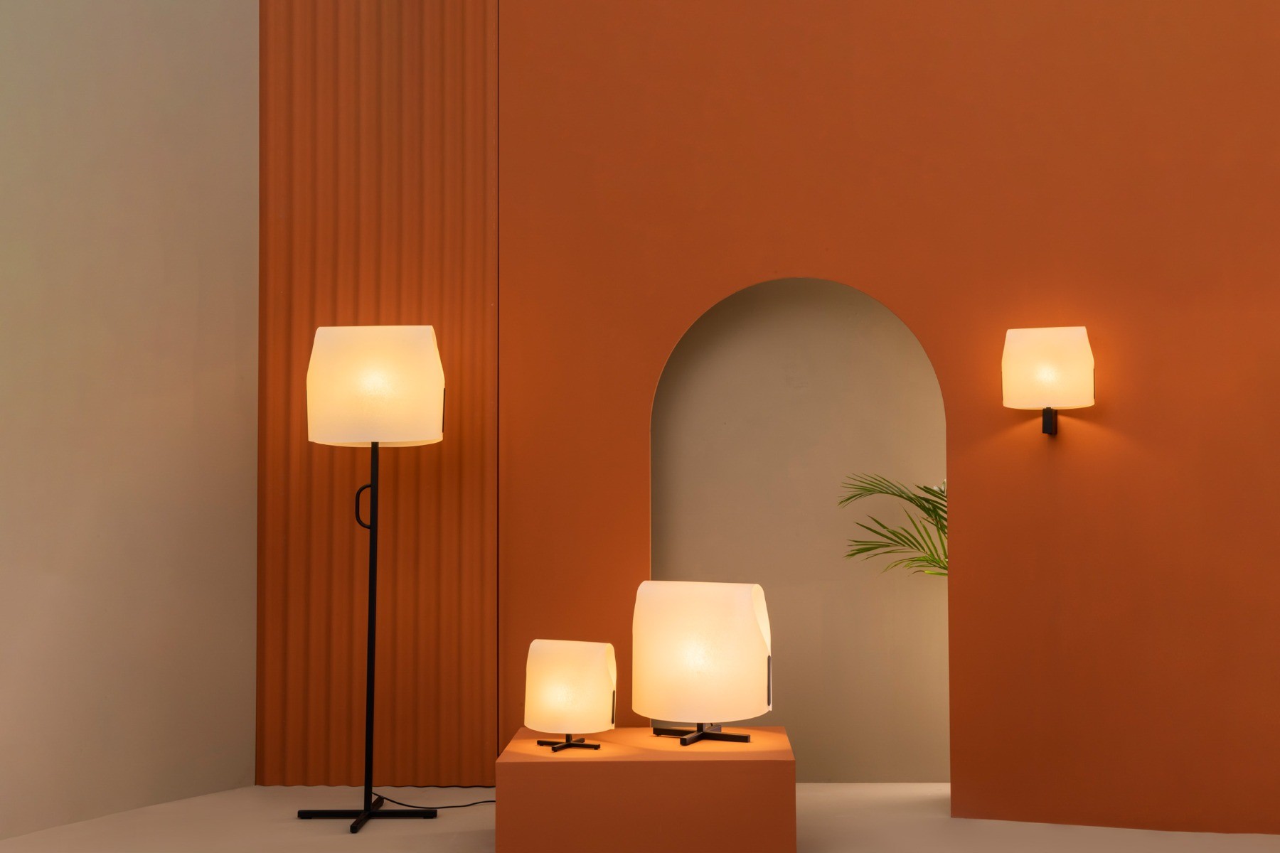 Colección de lámparas de Faro Barcelona
